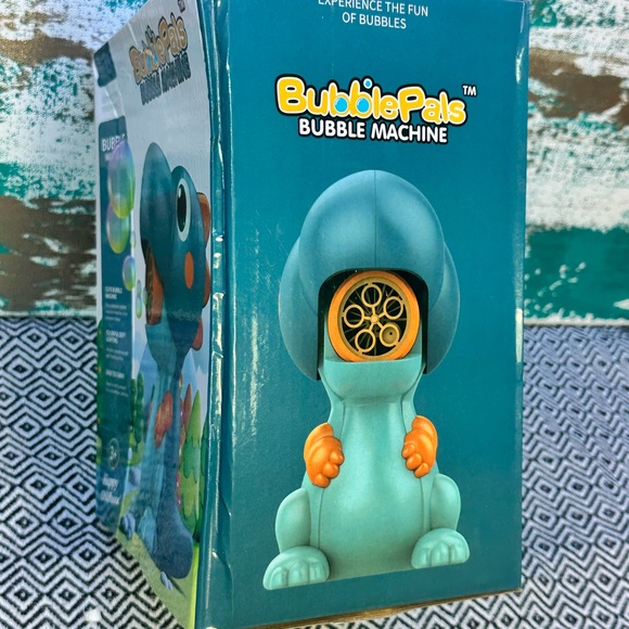 BubblePals Dinosaur Bubble Machine for Toddlers, Automatic new in box - Picture 6 of 7